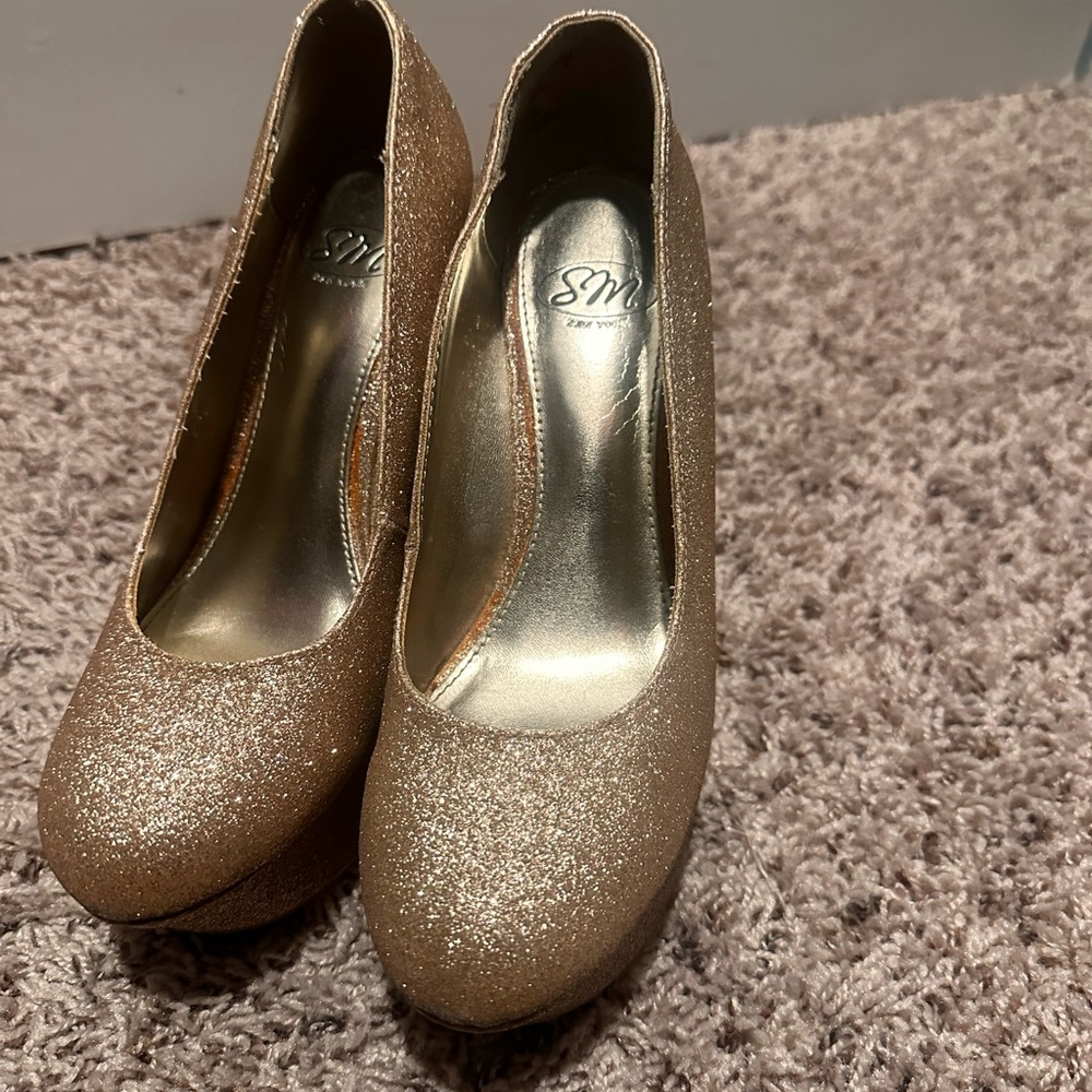 SM New York glitter wedges